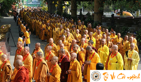 Tháng cô hồn là gì và những điều cần biết về ngày lễ xá tội vong nhân