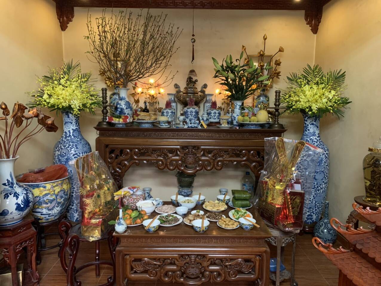 Xem Ngày Chuyển Bàn Thờ và Những Điều Kiêng Kỵ Cần Biết