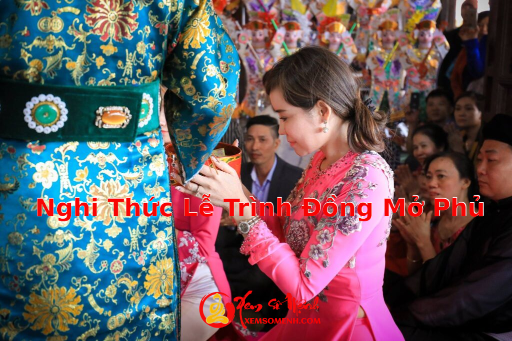 Tìm Hiểu Về Nghi Lễ Trình Đồng Mở Phủ