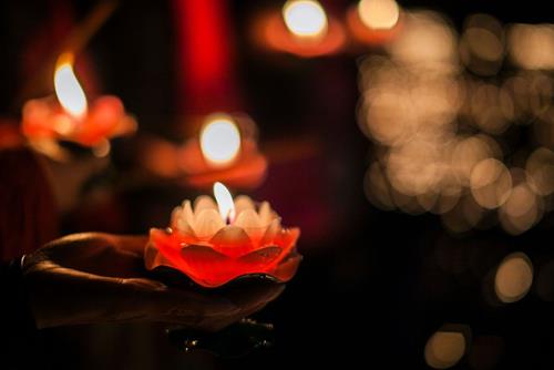 5 Việc Tích Âm Đức Giúp Cải Biến Vận Mệnh – Làm Được Một Điều Cũng Đủ Chứng Tỏ Bạn Có Phúc