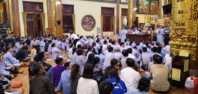 Chùa Ba Vàng, Thỉnh Vong & Nhân Quả Dưới Góc Nhìn Phật Giáo