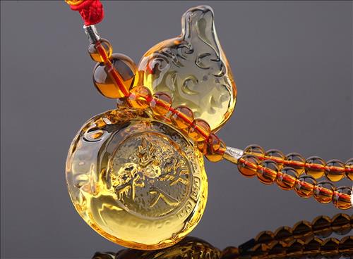 Treo Hồ Lô Phong Thủy Đúng Chỗ: Gia Đình An Yên, Tài Lộc Đầy Nhà