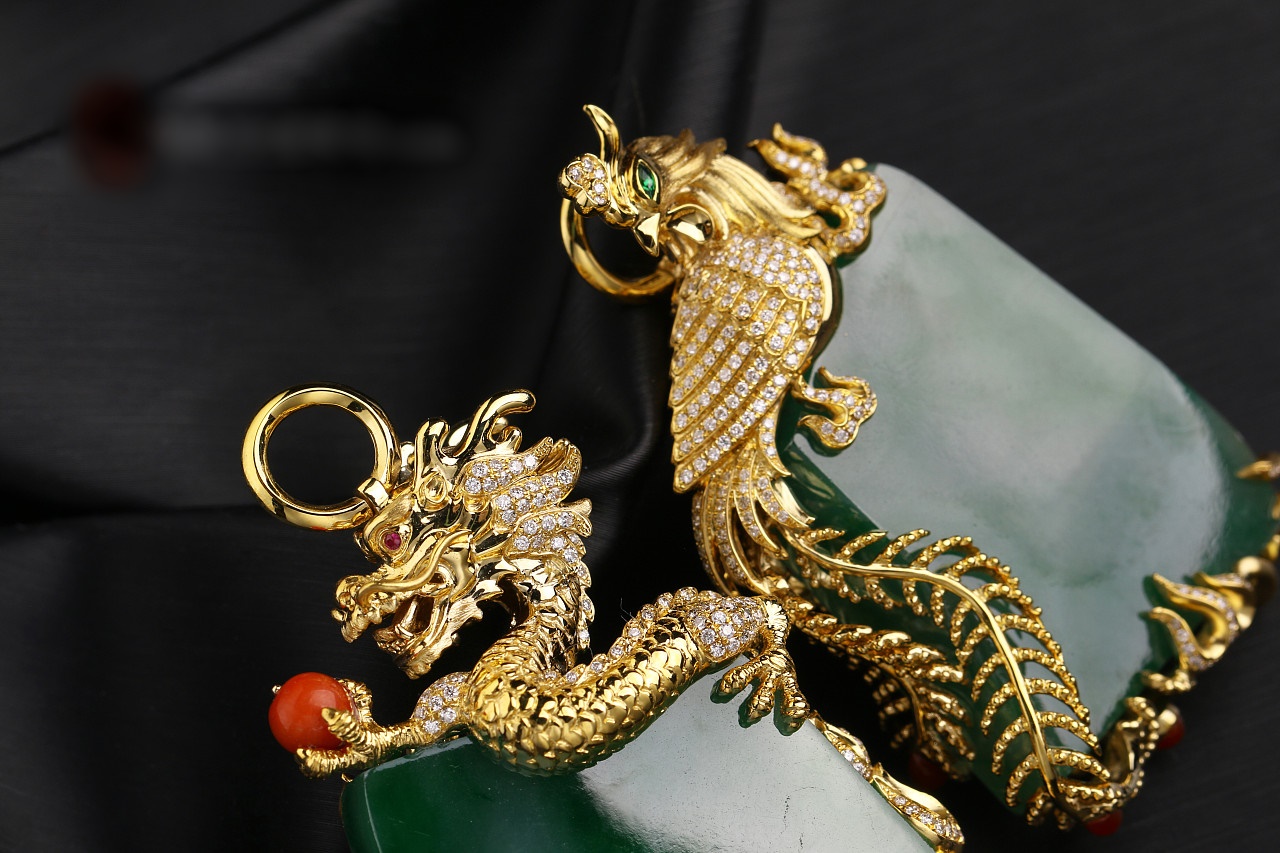 Long Phụng Phong Thủy: Linh Vật Mang Đến Hạnh Phúc, Hôn Nhân Bền Vững Và Thành Công Phát Đạt