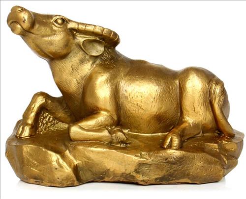 Trâu Phong Thủy Hợp Tuổi Nào, Mệnh Nào? Bí Quyết Chiêu Tài Tăng Phước Lộc