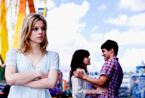 4 mẹo phong thủy đánh bay kẻ thứ 3 hình ảnh 2 4 meo phong thuy danh bay ke thu 3 hinh anh 2