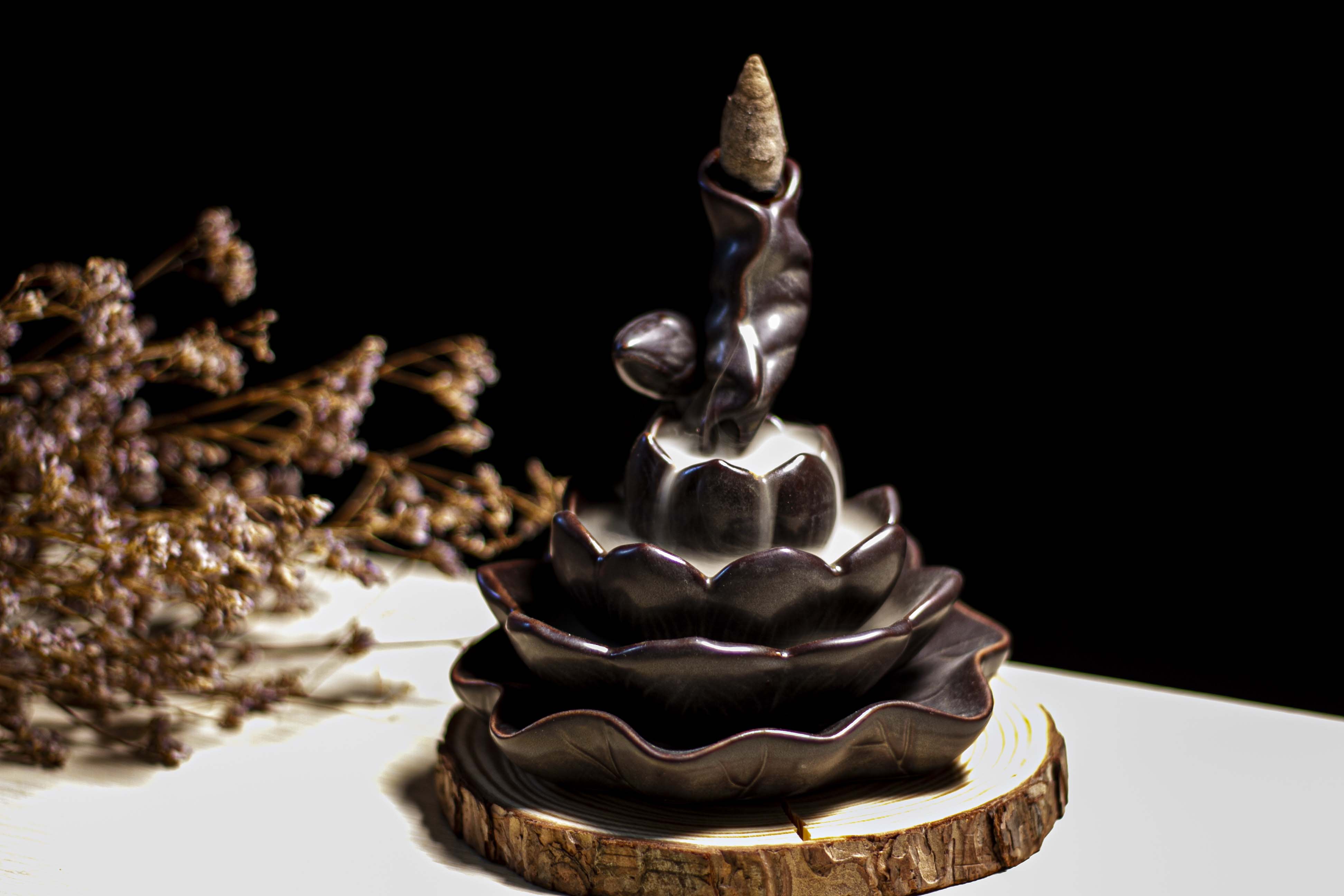 Cách Chọn Trầm Hương Phong Thủy Theo Ngũ Hành Phù Hợp Với Bản Mệnh