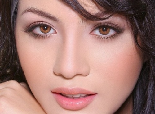 Coi tướng mặt của người dễ nhặt được tiền của