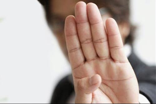 Long ban tay co hinh thoi vang 3 - tay khong khe ho Long ban tay co hinh thoi vang 3 - tay khong khe ho