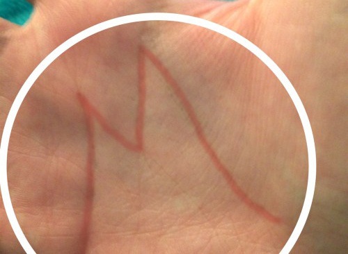 Sở hữu bàn tay chữ M, bạn có biết mình đặc biệt tới mức nào không?