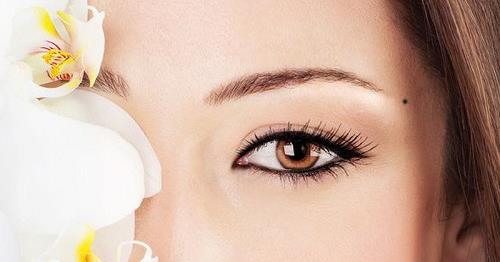 xem tướng phụ nữ phú quý có nốt ruồi ở cuối lông mày Xem tướng phụ nữ phú quý hơn người, tình duyên tiền bạc dư dôi