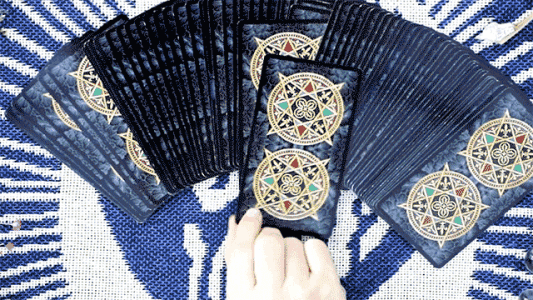 y-nghia-bai-tarot